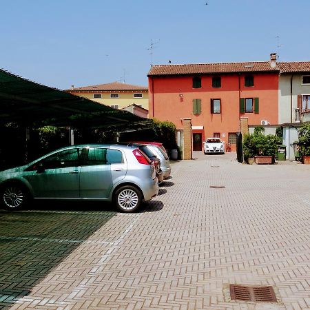 Mozzecane Residenza Il Giglio Bed & Breakfast エクステリア 写真