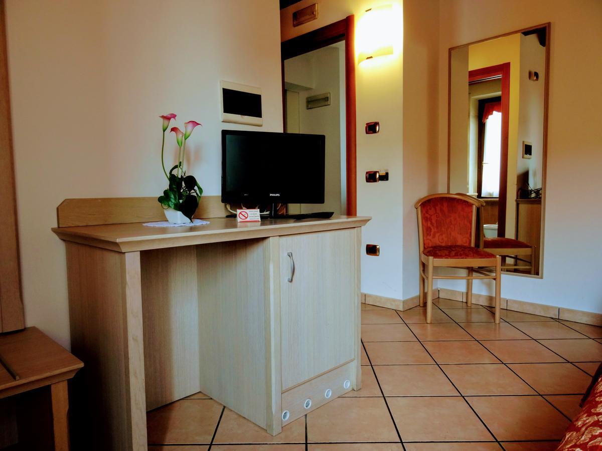 Mozzecane Residenza Il Giglio Bed & Breakfast エクステリア 写真